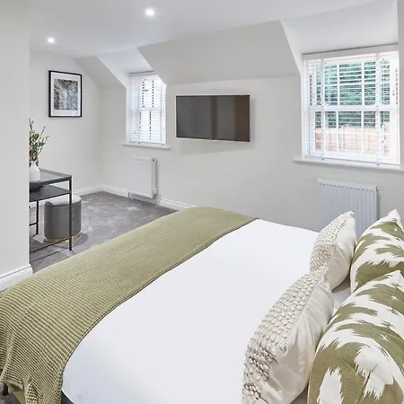 Host & - Littlebeck House *