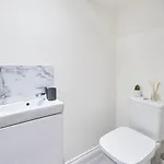 Host & - Littlebeck House Дом отдыха